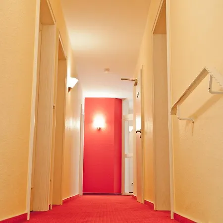 Fruehstueckshotel Landgasthof Kramer Szálloda 3*