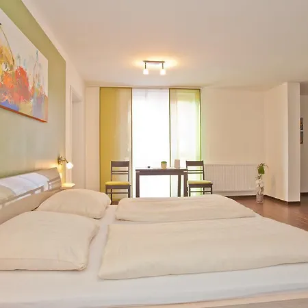 Fruehstueckshotel Landgasthof Kramer Szálloda 3*